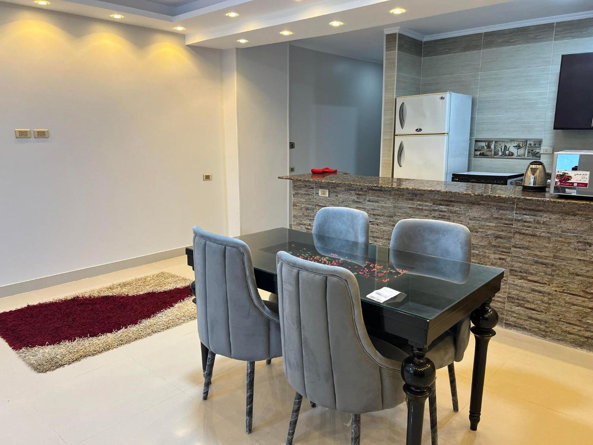 Comfy Luxurious Apartments In Central Location In Mansheyet El Bakry East Kairo Eksteriør bilde