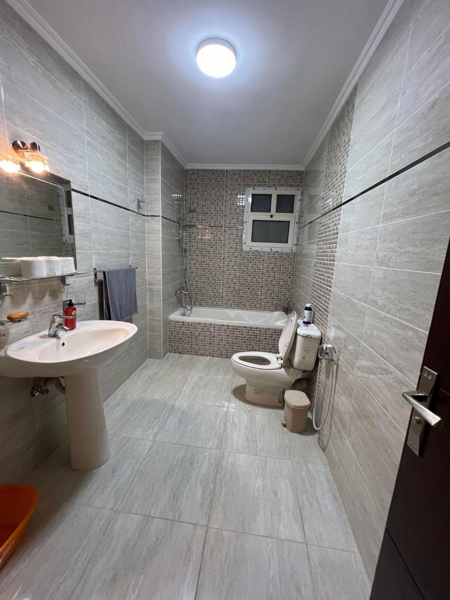 Comfy Luxurious Apartments In Central Location In Mansheyet El Bakry East Kairo Eksteriør bilde