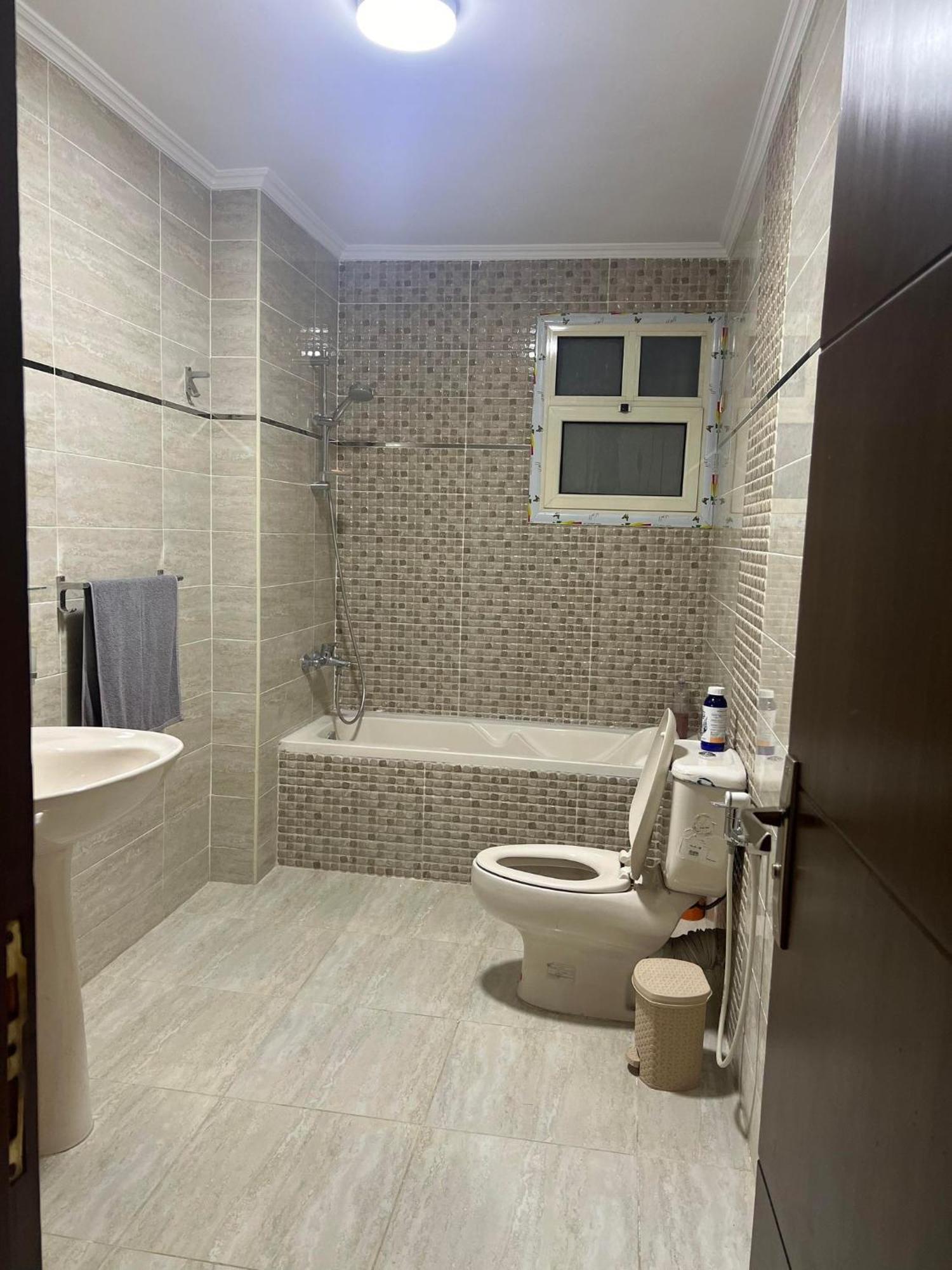 Comfy Luxurious Apartments In Central Location In Mansheyet El Bakry East Kairo Eksteriør bilde