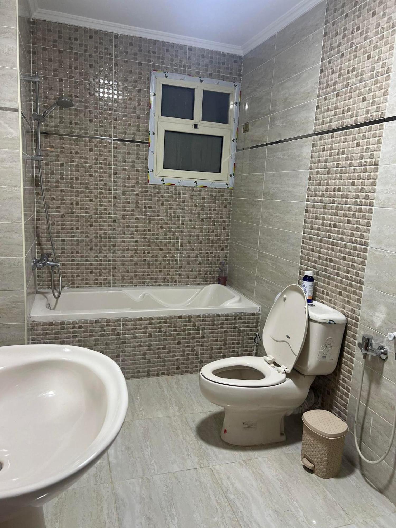 Comfy Luxurious Apartments In Central Location In Mansheyet El Bakry East Kairo Eksteriør bilde
